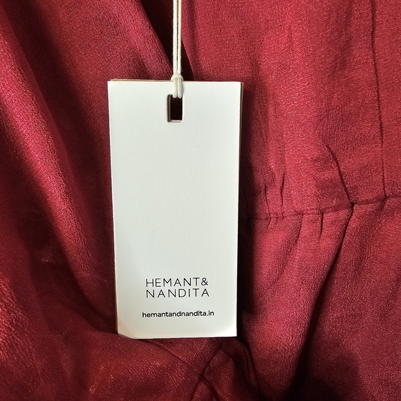 NWT Hemant and Nandita Mehr One-Shoulder Black Red Women's Dress Size Small - Picture 11 of 11